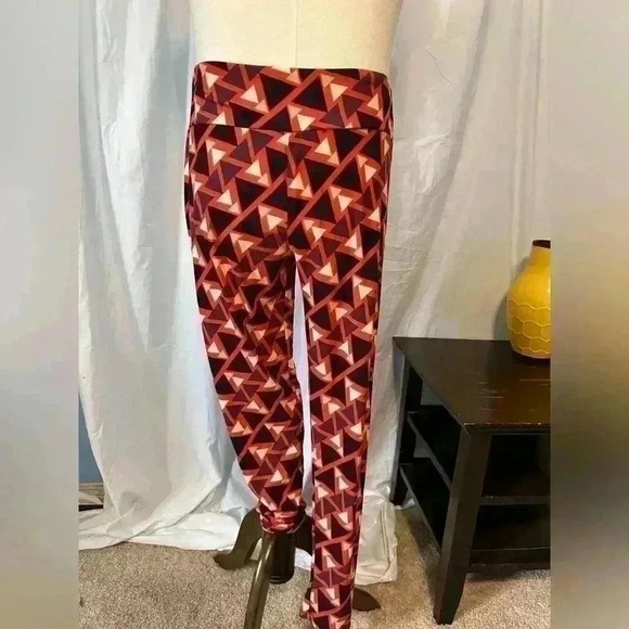 lularoe women's tall curvy tc leggings. Geometric Pattern. - Picture 1 of 4